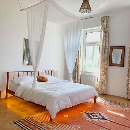 Bamboo City Apartment : A Cozy Family Haven In Vienna'S 9Th District 外观 照片