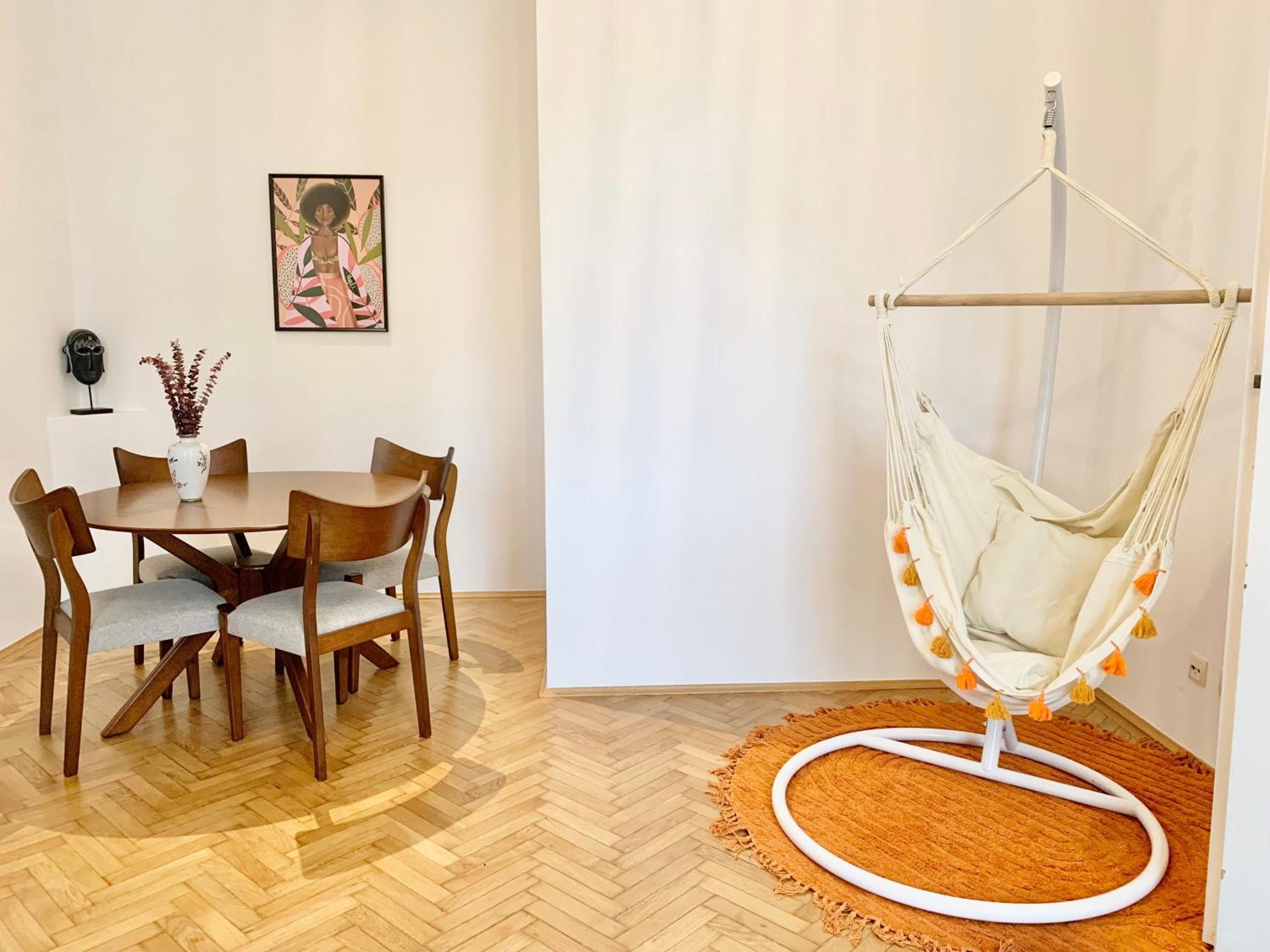 Bamboo City Apartment : A Cozy Family Haven In Vienna'S 9Th District 外观 照片